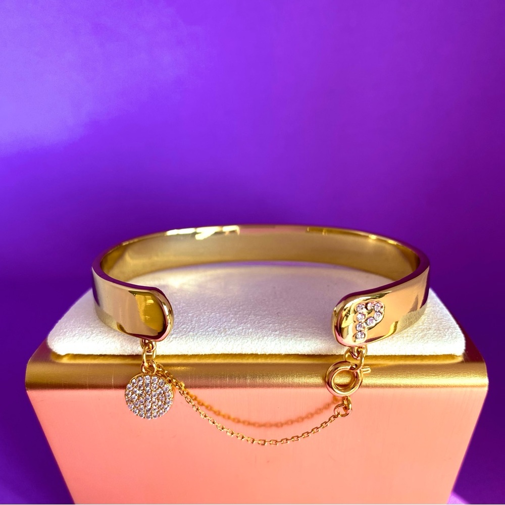 Baublebar Pave
Initial Cuff Bracelet
Letter "p"